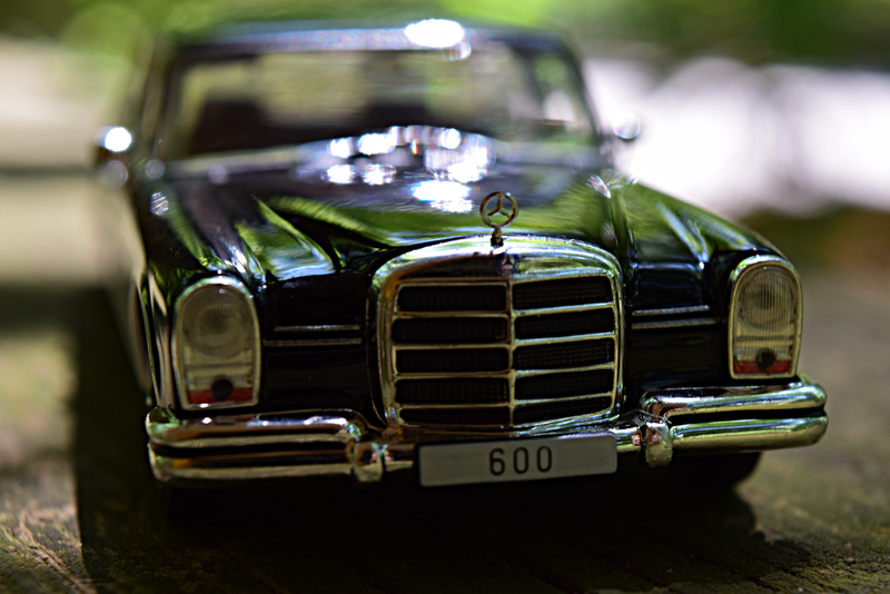 Illustration for article titled LaLD Car Week: Goodbye, Mr. Bond.
